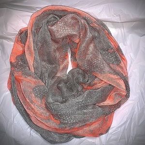 Gorgeous Infinity Scarf